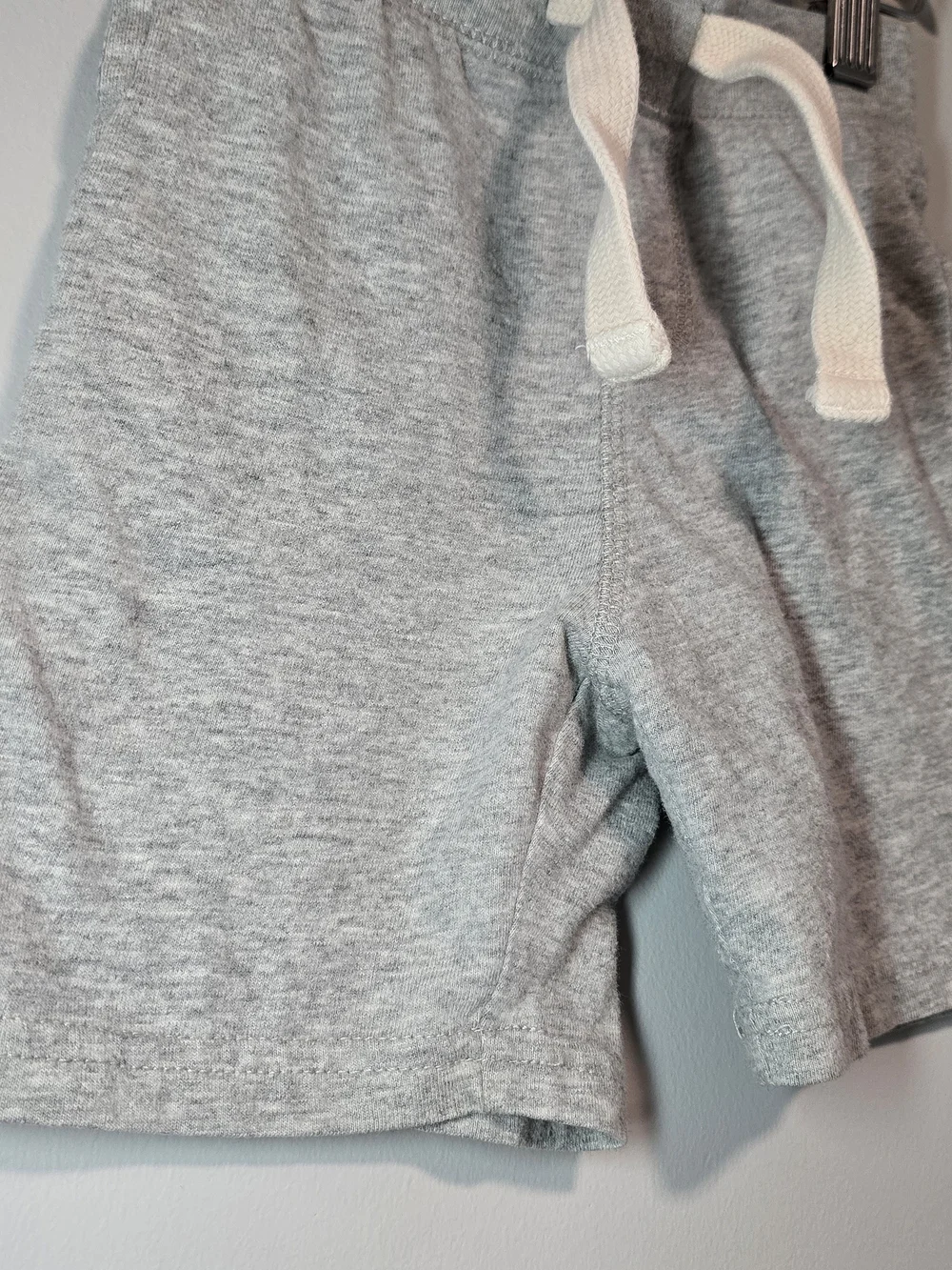 GAP Light Gray Knit Drawstring Shorts with Cream Tie